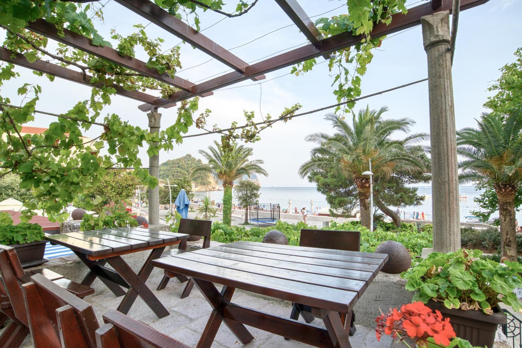 Sm Beach Residence Petrovac Δωμάτιο φωτογραφία